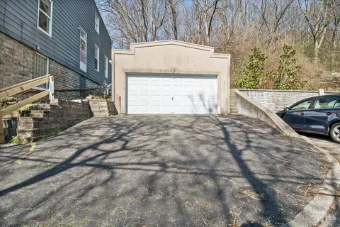602 Conroy St, Cincinnati, OH 45214