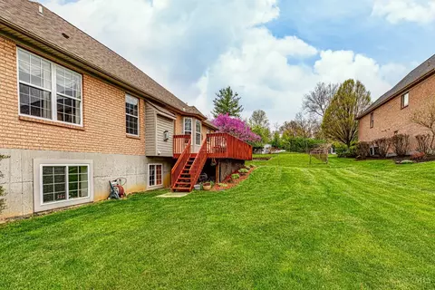 Exterior - 1148 Devils Backbone Rd, Cincinnati, OH 45233 photo 7 of 10