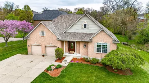 1148 Devils Backbone Rd, Cincinnati, OH 45233