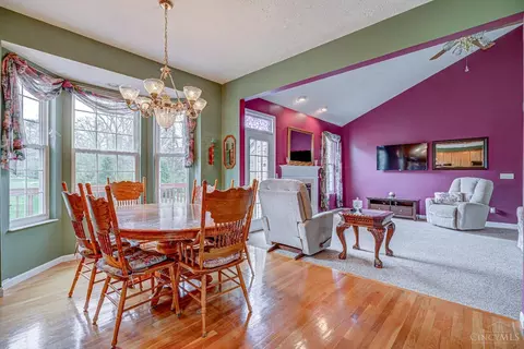 Dining - 1148 Devils Backbone Rd, Cincinnati, OH 45233 photo 1 of 2
