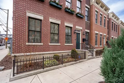 Exterior - 1501 Elm St, Cincinnati, OH 45202 photo 2 of 8