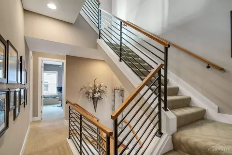 Entry Way - 1501 Elm St, Cincinnati, OH 45202 photo 1 of 2