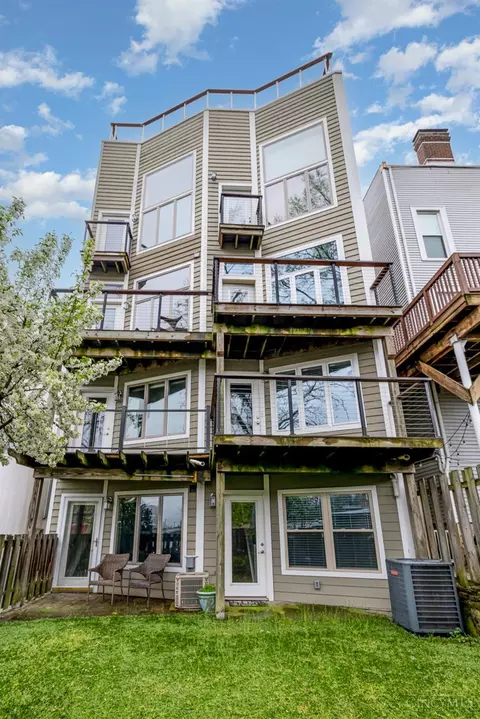 Exterior - 974 Hatch St, Cincinnati, OH 45202 photo 5 of 6