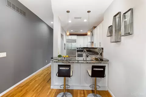 Kitchen - 974 Hatch St, Cincinnati, OH 45202 photo 1 of 3
