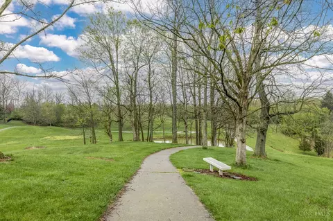 View/Area - 2662 Lytham Ct, Cincinnati, OH 45233 photo 4 of 4