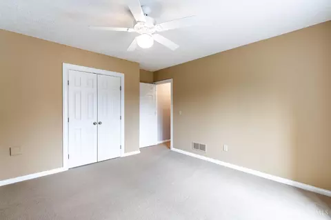 Bedroom - 2662 Lytham Ct, Cincinnati, OH 45233 photo 6 of 7