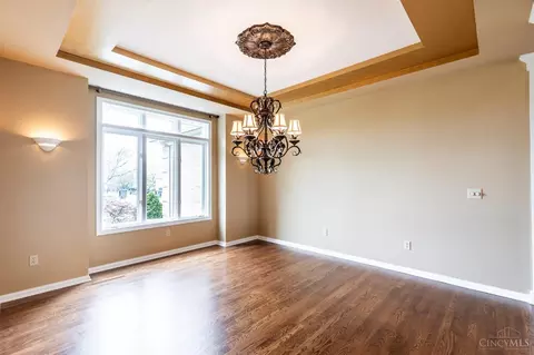 Dining - 2662 Lytham Ct, Cincinnati, OH 45233 photo 1 of 4