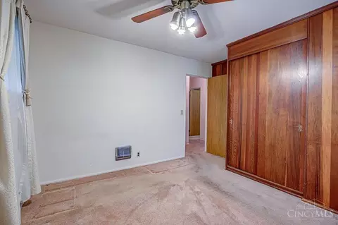 Bedroom - 1735 Patrick Dr, Cincinnati, OH 45204 photo 5 of 7