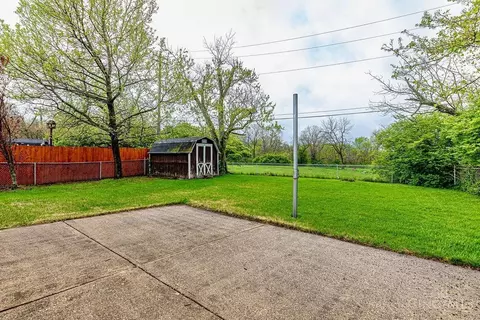 Exterior - 1735 Patrick Dr, Cincinnati, OH 45204 photo 5 of 8