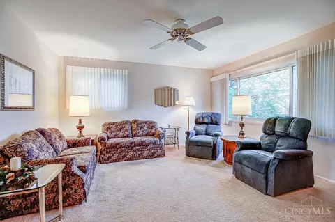 Living - 1735 Patrick Dr, Cincinnati, OH 45204 photo 2 of 5