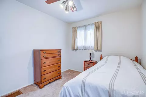 Bedroom - 1735 Patrick Dr, Cincinnati, OH 45204 photo 3 of 7