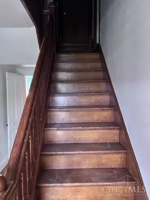 Entry Way - 4121 Half Acre Rd, Batavia, OH 45103 photo 1 of 3