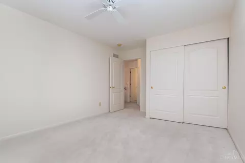 Bedroom - 6542 Silverfox Dr, Cincinnati, OH 45230 photo 5 of 6