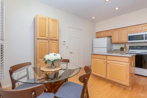 Dining - 6542 Silverfox Dr, Cincinnati, OH 45230 photo 1 of 3