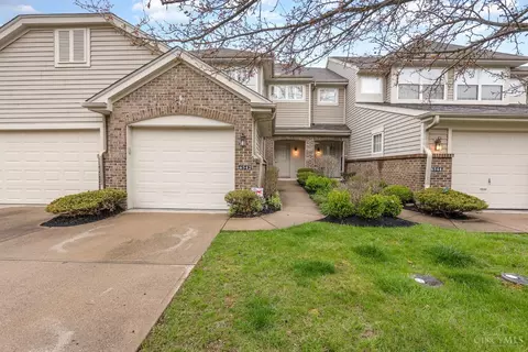 Exterior - 6542 Silverfox Dr, Cincinnati, OH 45230 photo 3 of 5