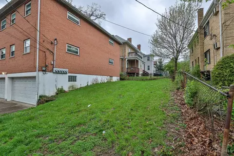 Exterior - 3140 Montana, Cincinnati, OH 45211 photo 8 of 10