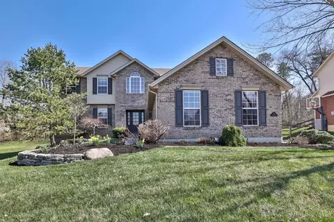 9394 Meadow Trl, Loveland, OH 45140