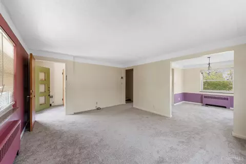Living - 5415 Fox, Cincinnati, OH 45239 photo 2 of 3