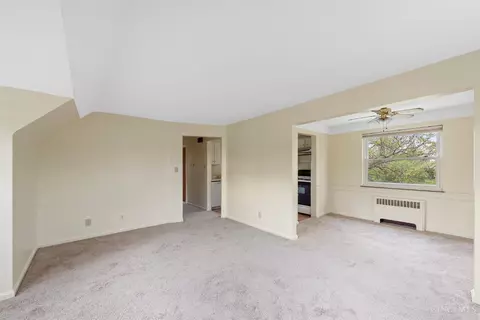 Living - 5415 Fox, Cincinnati, OH 45239 photo 3 of 3