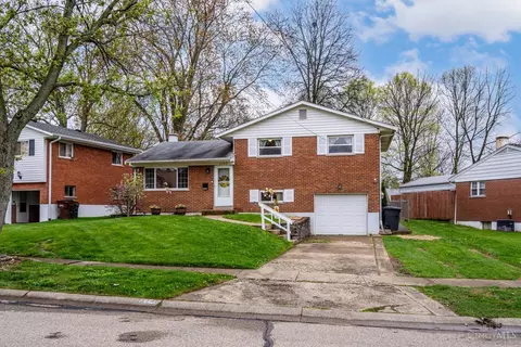 3745 Brockton Dr, Colerain Twp, OH 45251