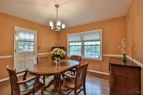 Dining - 331 Forest Ave, Wyoming, OH 45215 photo 2 of 3