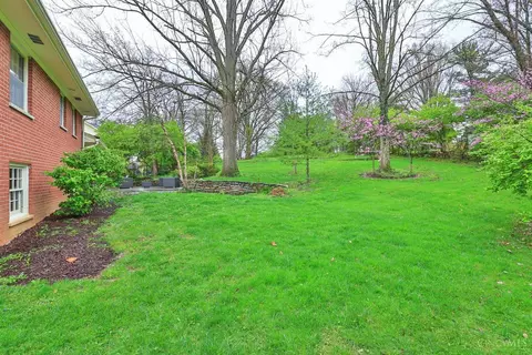 Exterior - 331 Forest Ave, Wyoming, OH 45215 photo 11 of 14