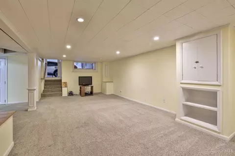 Living - 331 Forest Ave, Wyoming, OH 45215 photo 6 of 9