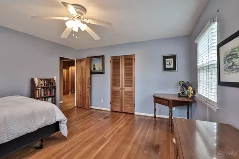 Bedroom - 331 Forest Ave, Wyoming, OH 45215 photo 6 of 7