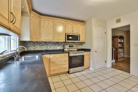 Kitchen - 331 Forest Ave, Wyoming, OH 45215 photo 3 of 6