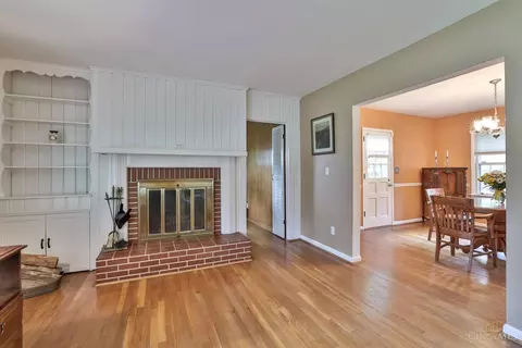 Living - 331 Forest Ave, Wyoming, OH 45215 photo 8 of 9