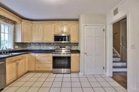 Kitchen - 331 Forest Ave, Wyoming, OH 45215 photo 6 of 6