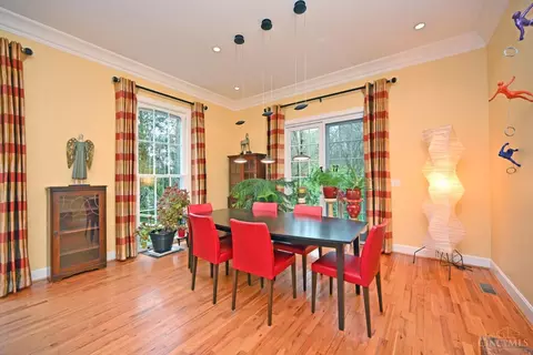 Dining - 6005 Given Rd, Cincinnati, OH 45243 photo 1 of 3