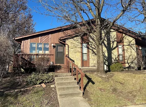 4751 Caprice Dr, Middletown, OH 45044