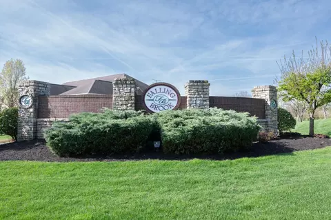Exterior - 5747 Springview Cir, Mason, OH 45040 photo 8 of 8