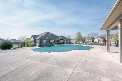 Exterior - 5747 Springview Cir, Mason, OH 45040 photo 7 of 8