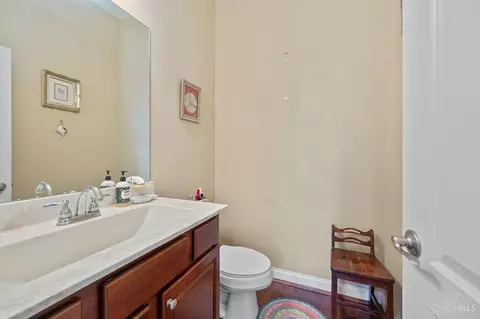 Bath - 5747 Springview Cir, Mason, OH 45040 photo 1 of 3