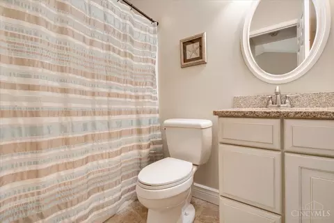 Bath - 6645 Woodsedge Dr, Liberty Township, OH 45044 photo 2 of 3