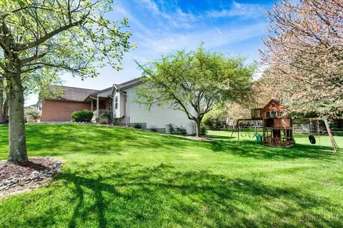 Exterior - 6645 Woodsedge Dr, Liberty Township, OH 45044 photo 3 of 10