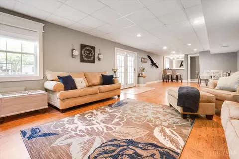 Living - 6645 Woodsedge Dr, Liberty Township, OH 45044 photo 6 of 6