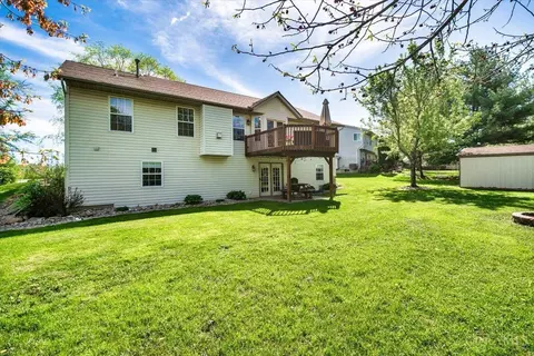 Exterior - 6645 Woodsedge Dr, Liberty Township, OH 45044 photo 6 of 10