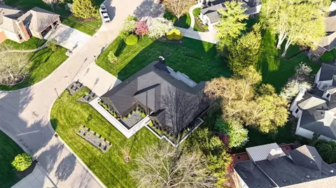 Exterior - 5 Perth Ct, Springboro, OH 45066 photo 19 of 25