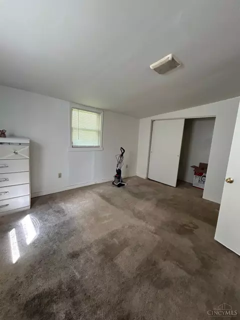 3960 Hillside Ave, Cincinnati, OH 45247 photo 6