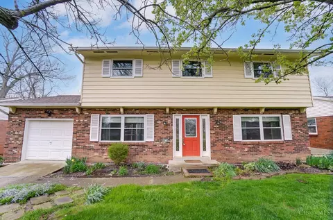 8638 Bethany Ln, Cincinnati, OH 45255