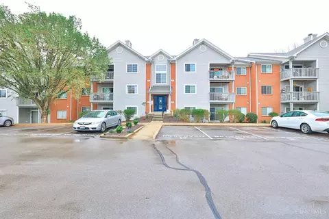 7392 Ridgepoint Dr #10, Anderson Twp, OH 45230