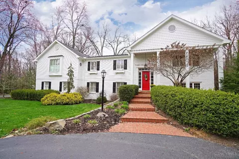 7232 Hopkins Rd, Hamilton Township, OH 45039