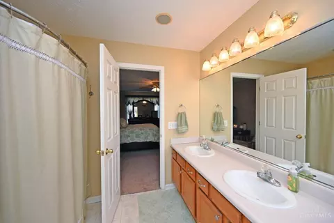Bath - 351 Deerfield Dr, Harrison, OH 45030 photo 3 of 5