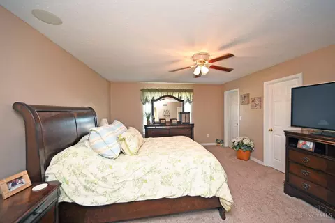 Bedroom - 351 Deerfield Dr, Harrison, OH 45030 photo 2 of 10