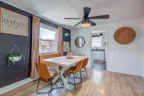 Dining - 4039 Smith Rd, Cheviot, OH 45211 photo 2 of 3
