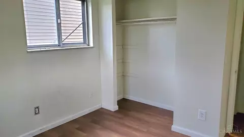 Bedroom - 11423 Gravenhurst Dr, Cincinnati, OH 45231 photo 2 of 3