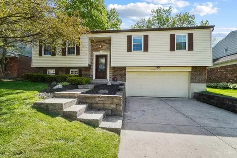 1702 Eastwind Ct, Anderson Twp, OH 45230